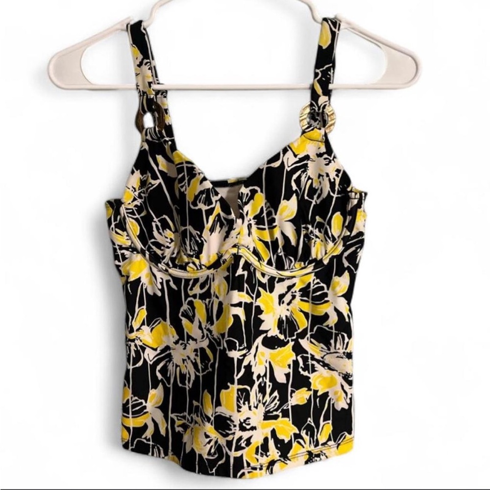 Catalina Women’s Tankini Bathing Suit Top Resort Core Floral Size Small 32/34 B